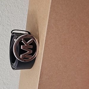 Michael Kors belt